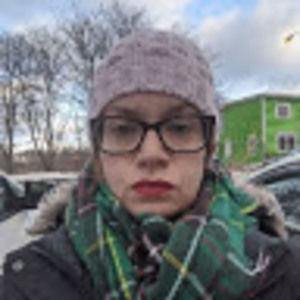 Meet your Posher, Lori